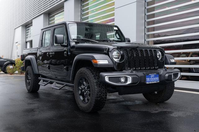 used 2023 Jeep Gladiator car, priced at $34,387