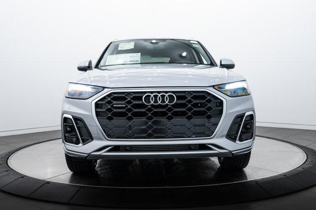 new 2024 Audi Q5 car, priced at $49,762