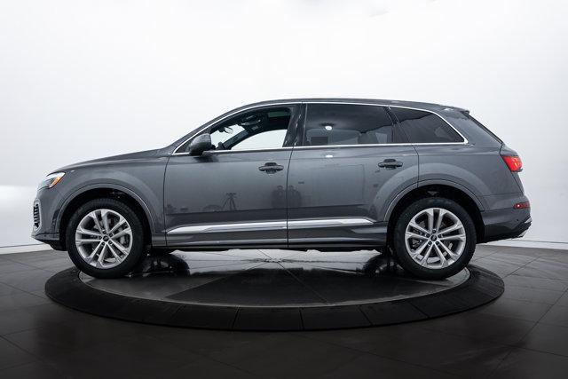 used 2025 Audi Q7 car, priced at $62,305