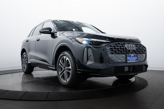 new 2025 Audi Q5 car, priced at $54,886