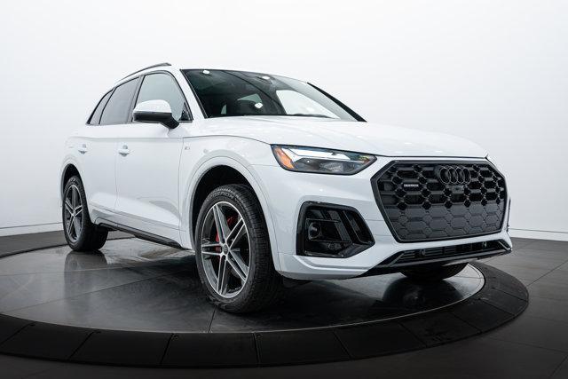 new 2025 Audi Q5 car, priced at $68,225