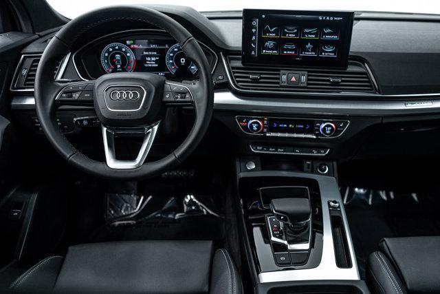 new 2025 Audi Q5 car, priced at $49,871