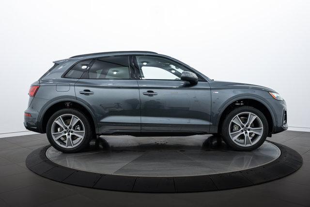 new 2025 Audi Q5 car, priced at $49,894