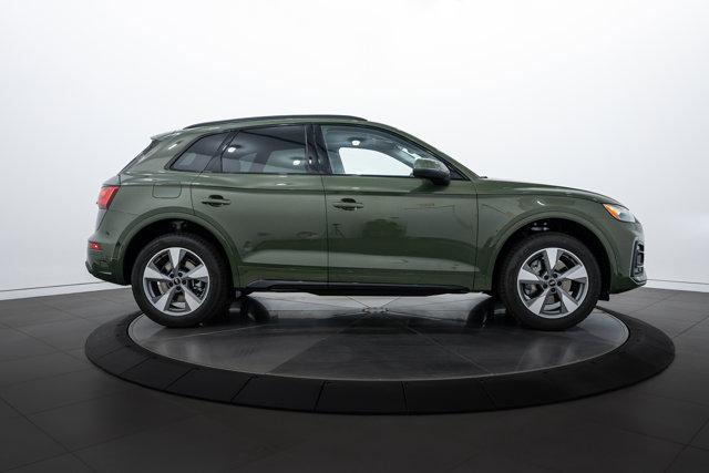 new 2025 Audi Q5 car, priced at $49,900