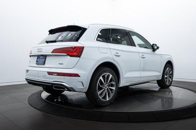 new 2025 Audi Q5 car, priced at $56,725