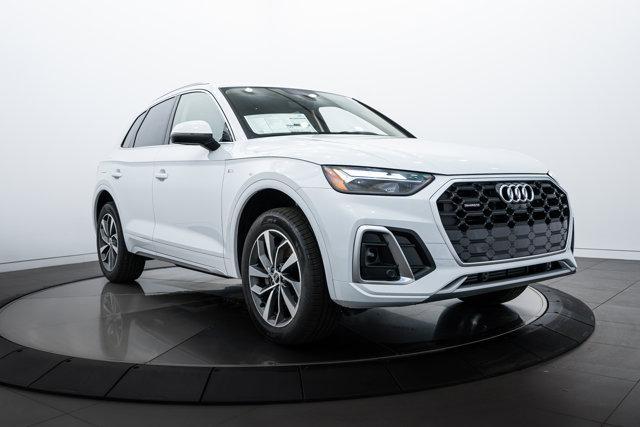 new 2025 Audi Q5 car, priced at $56,725