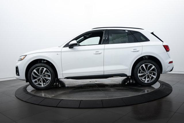 new 2024 Audi Q5 car, priced at $48,005