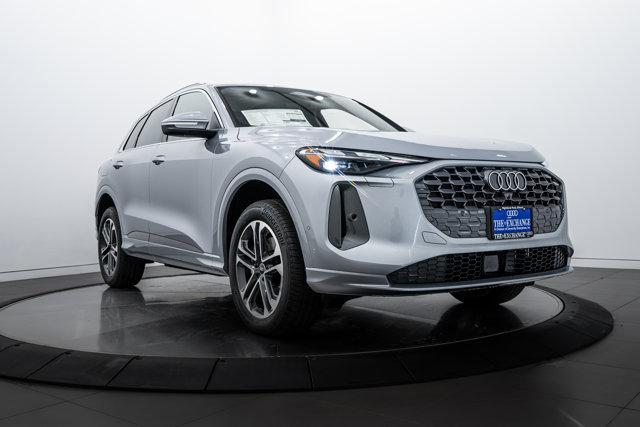 new 2025 Audi Q5 car, priced at $55,195