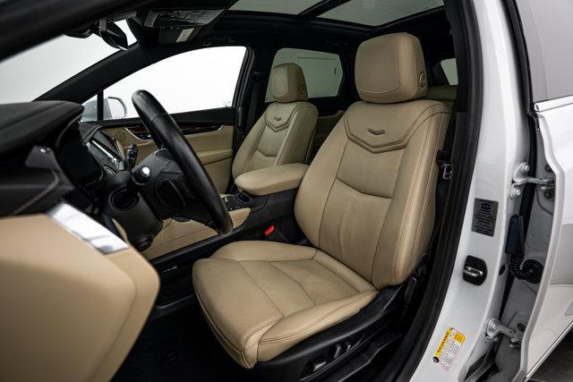 used 2018 Cadillac XT5 car, priced at $19,787