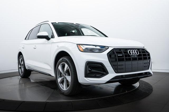 new 2025 Audi Q5 car, priced at $53,530