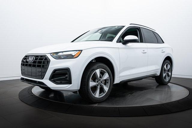 new 2025 Audi Q5 car, priced at $53,530