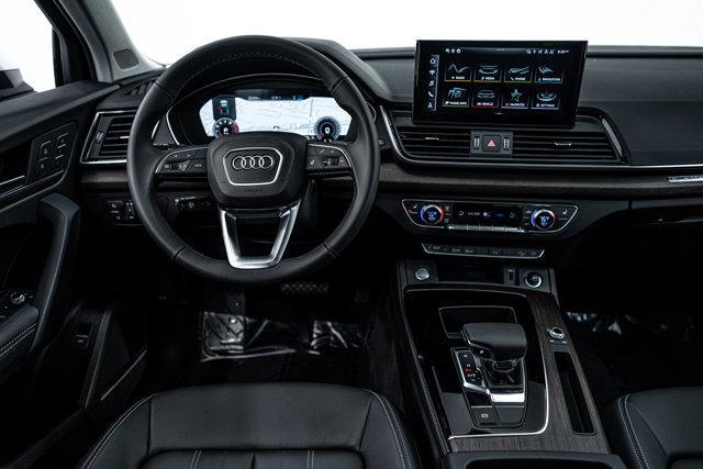 new 2025 Audi Q5 car, priced at $53,530