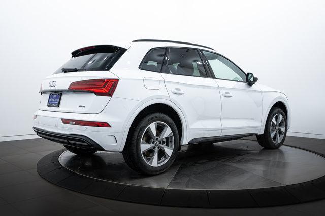 new 2025 Audi Q5 car, priced at $53,530