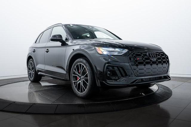 new 2025 Audi SQ5 car, priced at $66,706