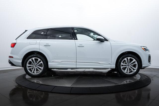 used 2025 Audi Q7 car, priced at $62,415