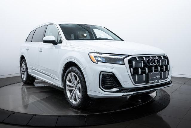 used 2025 Audi Q7 car, priced at $62,415