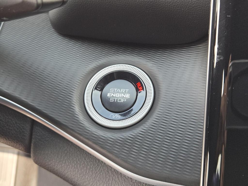 new 2025 Jeep Grand Cherokee car, priced at $48,375