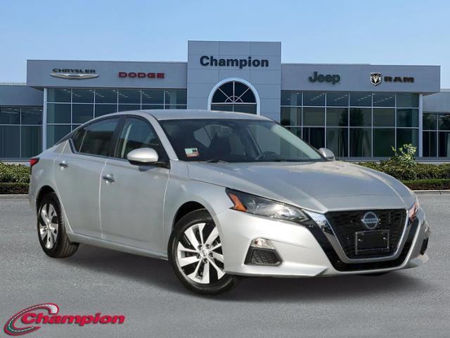 used 2022 Nissan Altima car, priced at $20,998