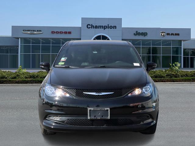 new 2025 Chrysler Voyager car