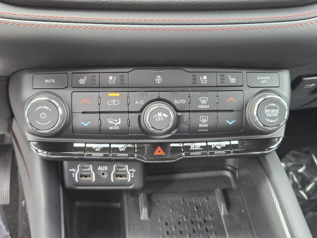 new 2025 Dodge Durango car, priced at $58,475