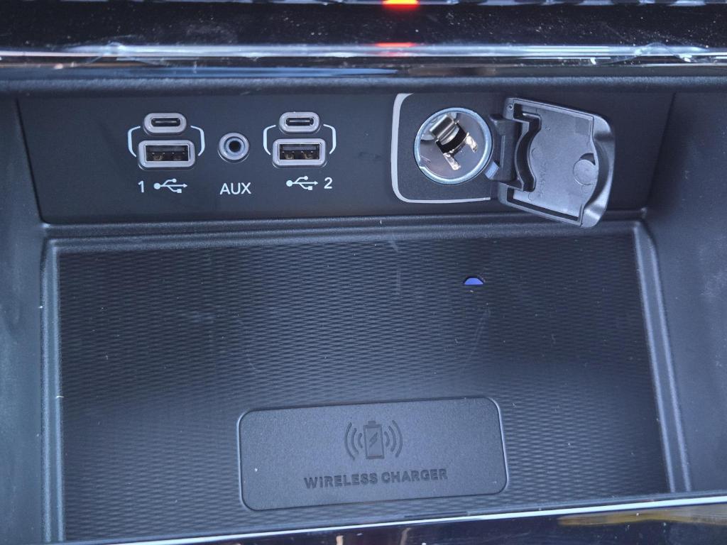 new 2025 Jeep Grand Cherokee L car, priced at $40,998