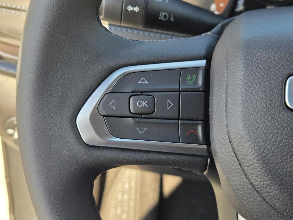 used 2026 Jeep Compass car, priced at $28,998