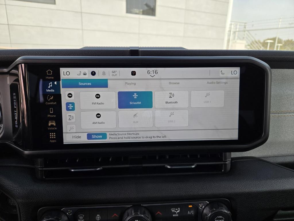 new 2026 Jeep Wrangler car, priced at $51,725