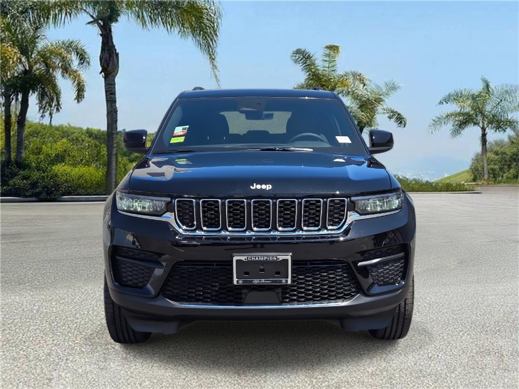 new 2025 Jeep Grand Cherokee car, priced at $39,625