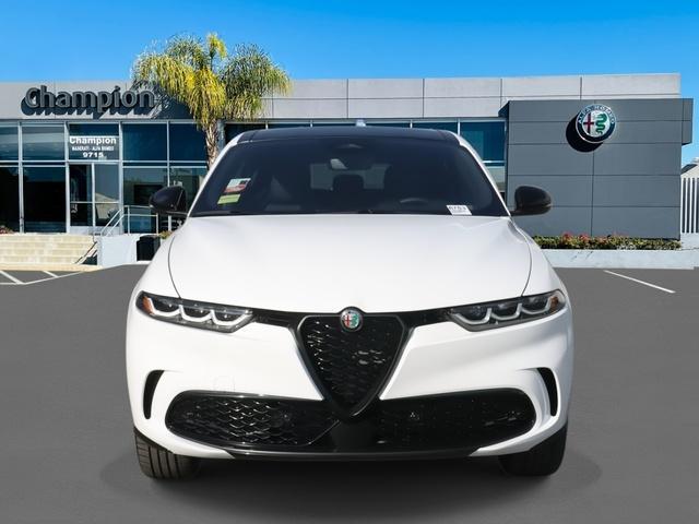 new 2025 Alfa Romeo Tonale car