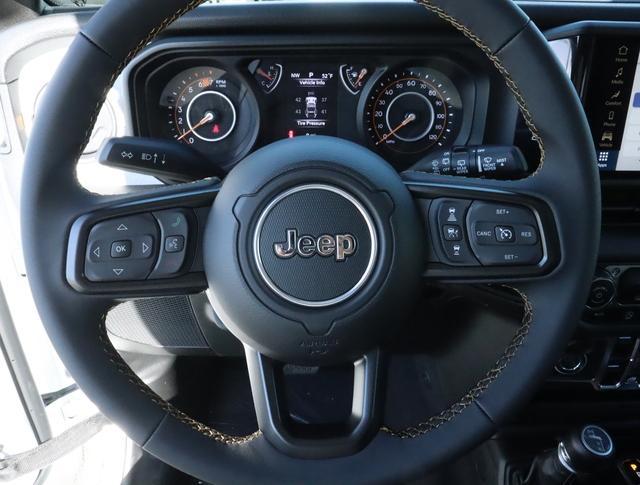 new 2025 Jeep Wrangler car