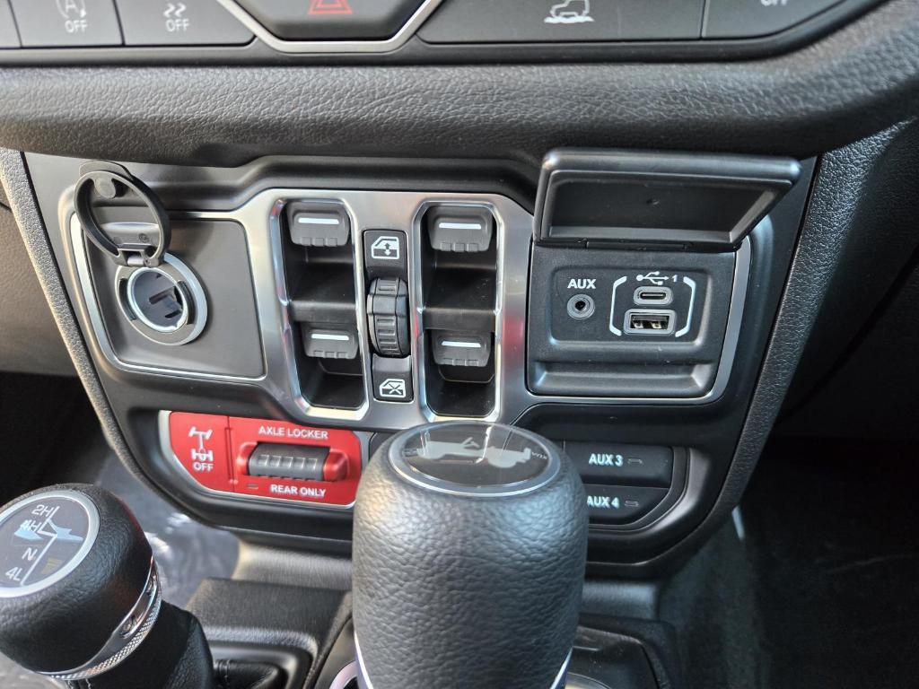 new 2026 Jeep Wrangler car, priced at $44,795