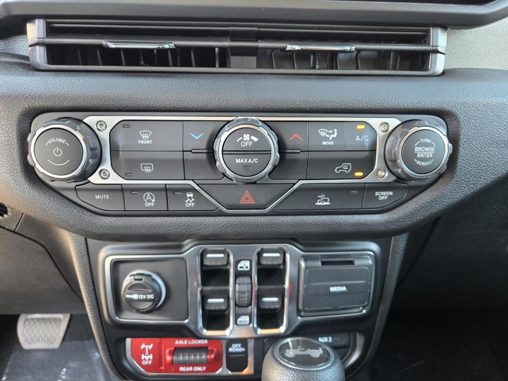 new 2026 Jeep Wrangler car, priced at $44,795