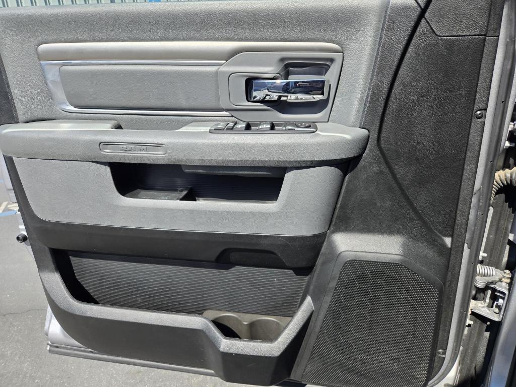 used 2020 Ram 1500 Classic car, priced at $30,998