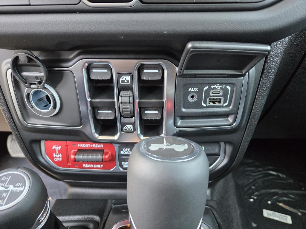 new 2025 Jeep Wrangler 4xe car, priced at $75,025