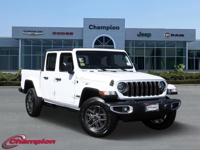 new 2024 Jeep Gladiator car, priced at $45,402