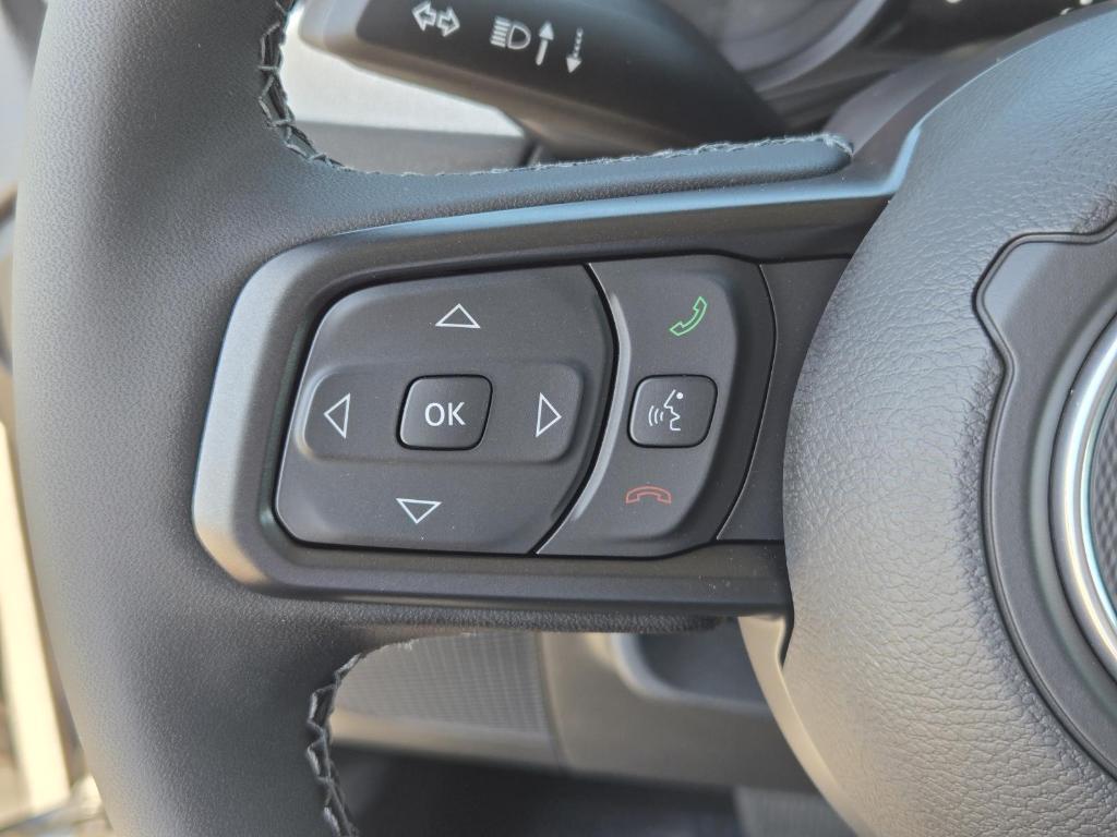 new 2025 Jeep Gladiator car, priced at $48,735