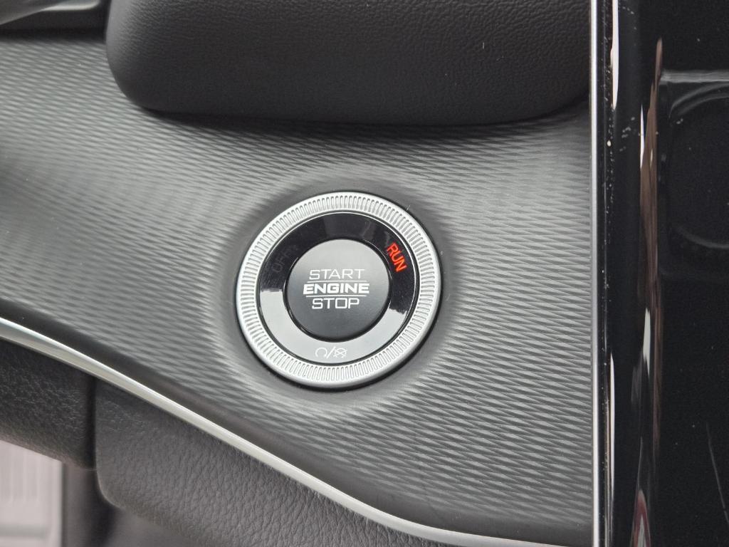 new 2025 Jeep Grand Cherokee L car, priced at $45,750