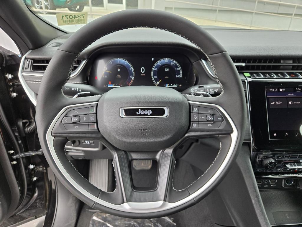 new 2025 Jeep Grand Cherokee L car, priced at $45,750