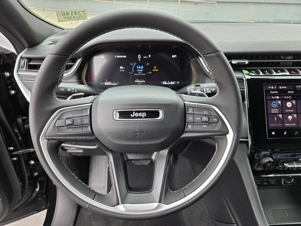 new 2025 Jeep Grand Cherokee car, priced at $46,375
