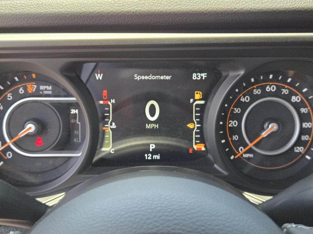 new 2025 Jeep Gladiator car, priced at $48,735