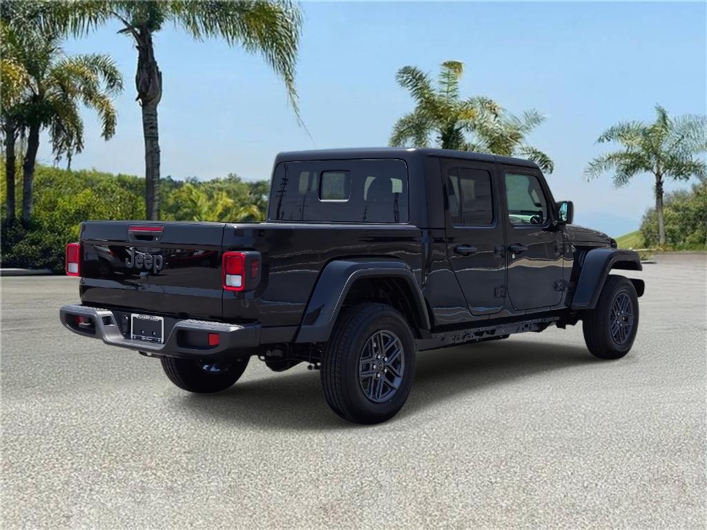 new 2025 Jeep Gladiator car, priced at $48,735