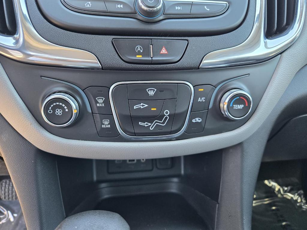 used 2022 Chevrolet Equinox car, priced at $20,998