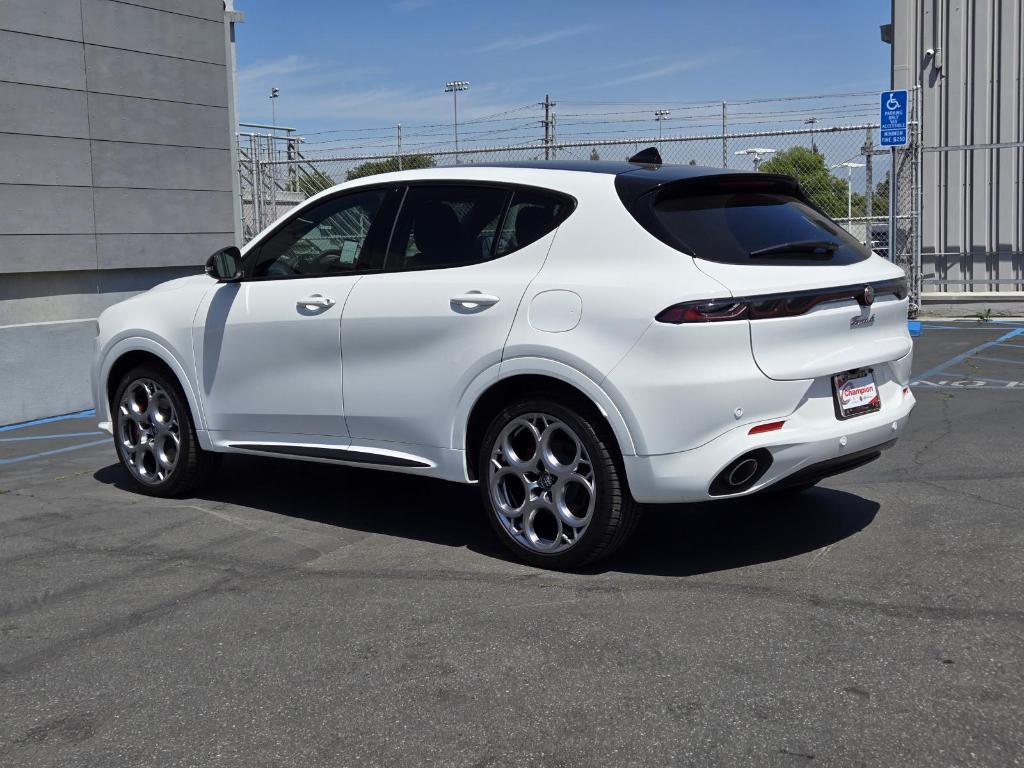 new 2025 Alfa Romeo Tonale car, priced at $54,030