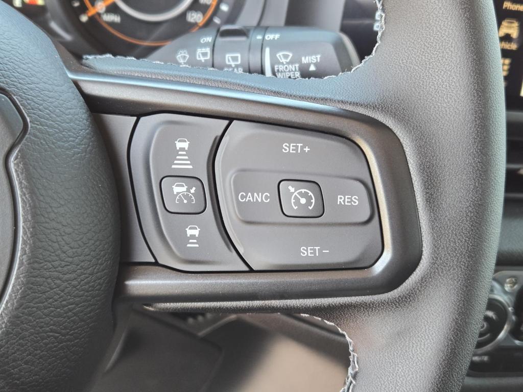 new 2025 Jeep Wrangler car, priced at $51,175