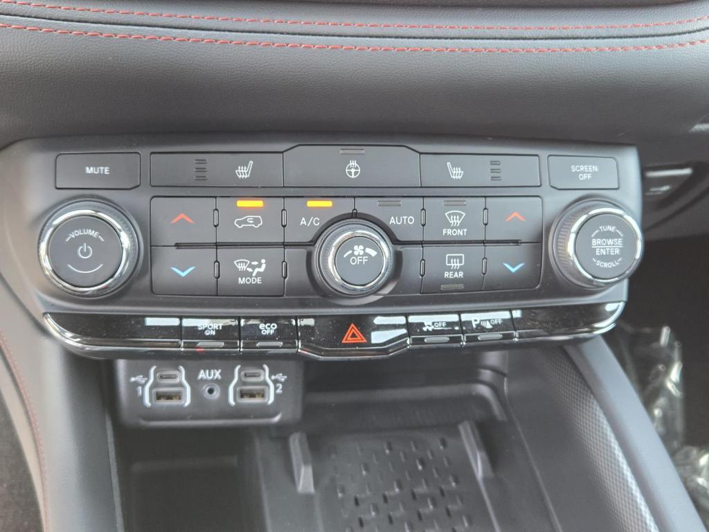 new 2025 Dodge Durango car, priced at $53,685