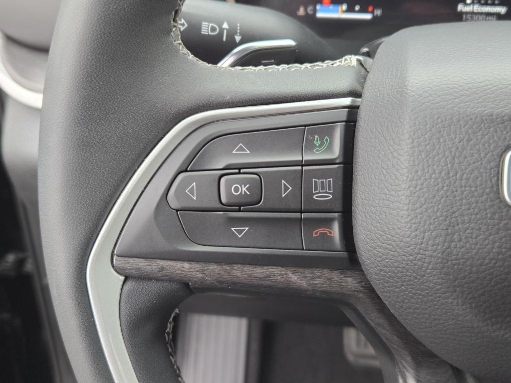 used 2023 Jeep Grand Cherokee L car, priced at $34,998