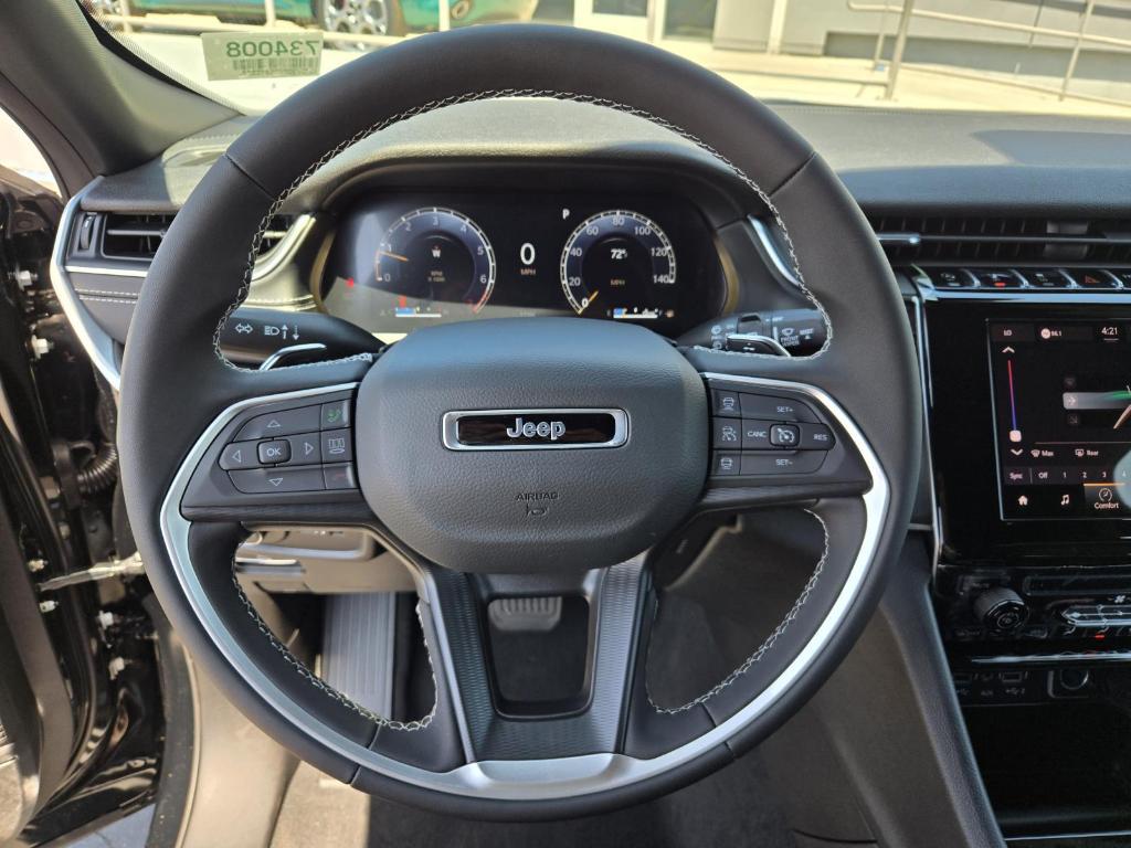 new 2025 Jeep Grand Cherokee car, priced at $41,420