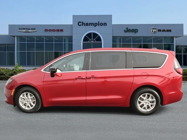 new 2025 Chrysler Voyager car