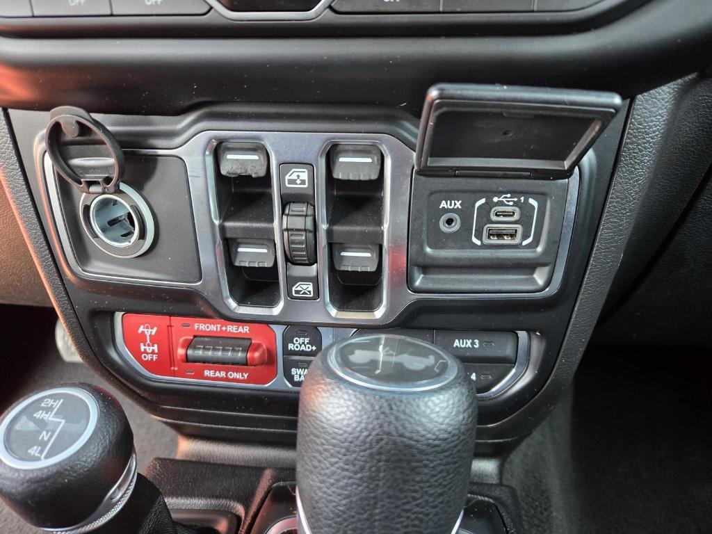 used 2021 Jeep Wrangler Unlimited car, priced at $36,992