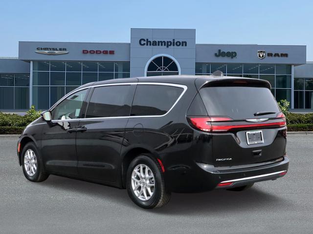 new 2025 Chrysler Pacifica car, priced at $43,425